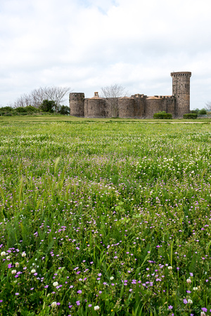 Badia Castle, Vulci